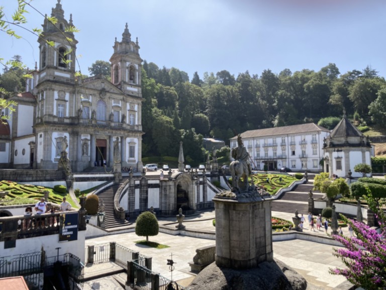 Eglise Sanctuaire du Bom Jesus do Monte Braga Portugal