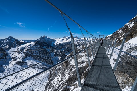 Cliff walk Titlis Suisse