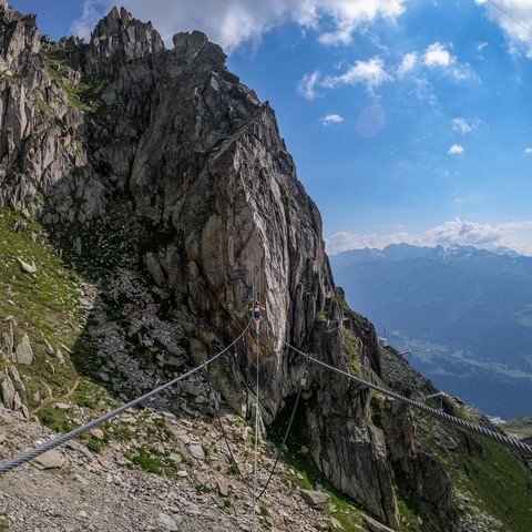 Pont de singe Via ferrata Eggishorn Glacier d'Aletsch Suisse