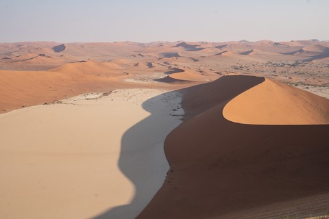 Vue sur Deadvlei Big Daddy Sossusvlei Namibie