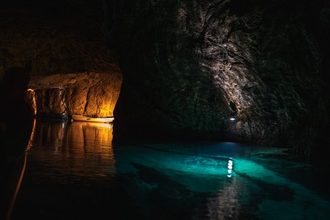 Lac souterrain de Saint-Leonard Suisse