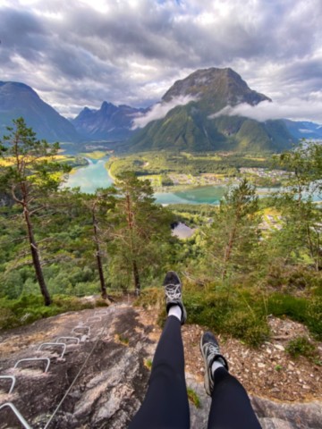 Via Ferrata + Rampestreken Åndalsnes Norvège