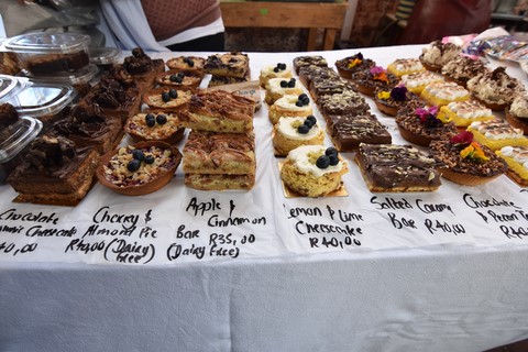 Petit dejeuner sucré Neighbour goods market old biscuit Mill Cape Town