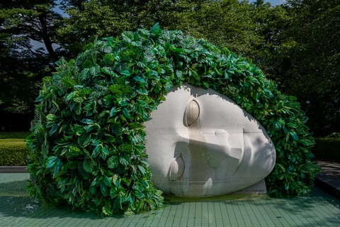 La pleureuse Hakone museum open air Japon