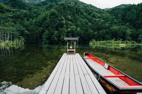 Myojin-ike Pond Kamikōchi Japon