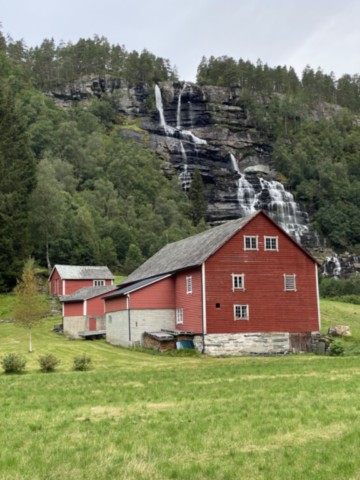 Tvindefossen Flåm Norvège