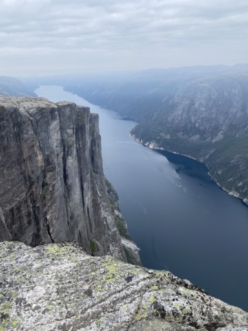 Vue sur le Lysefjord Kjeragbolten Lysebotn Norvège
