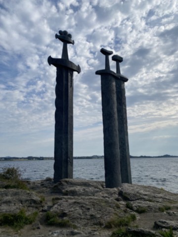Sworsds in rock Stavanger Norvège
